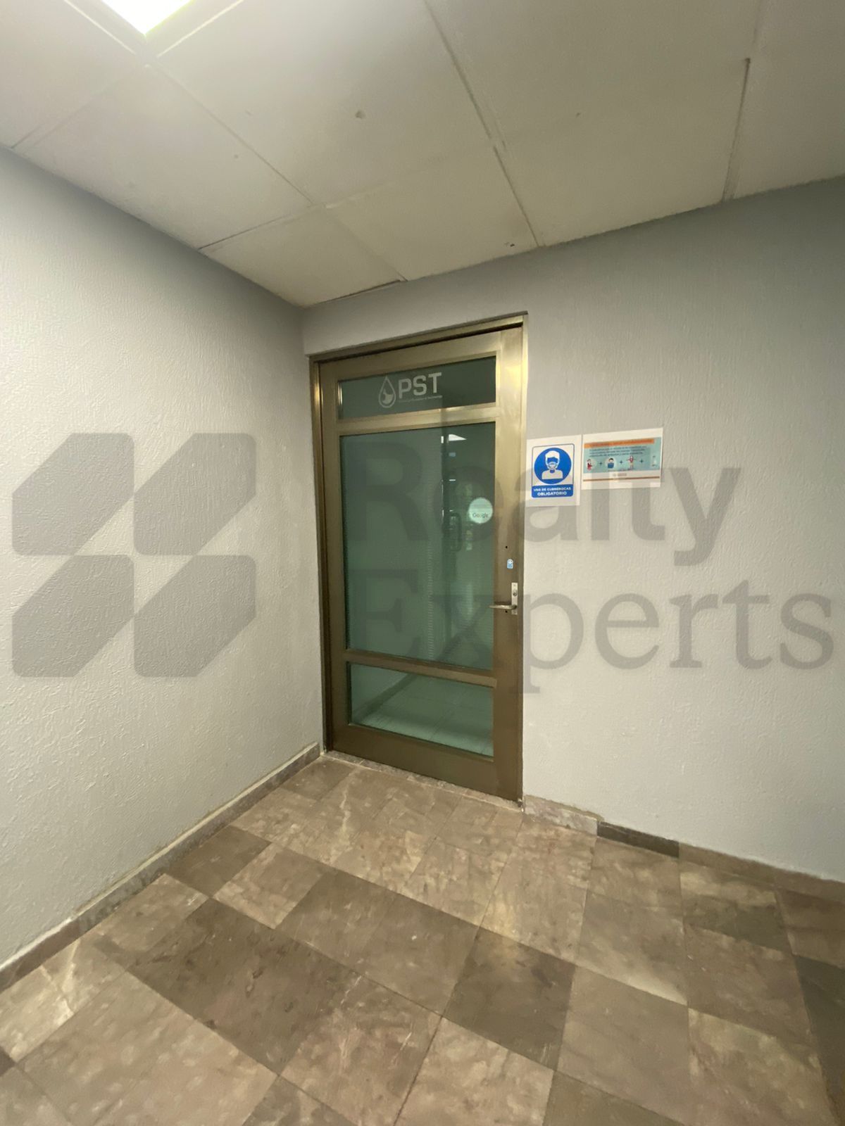 Edificio de Oficinas en Renta en Centro
