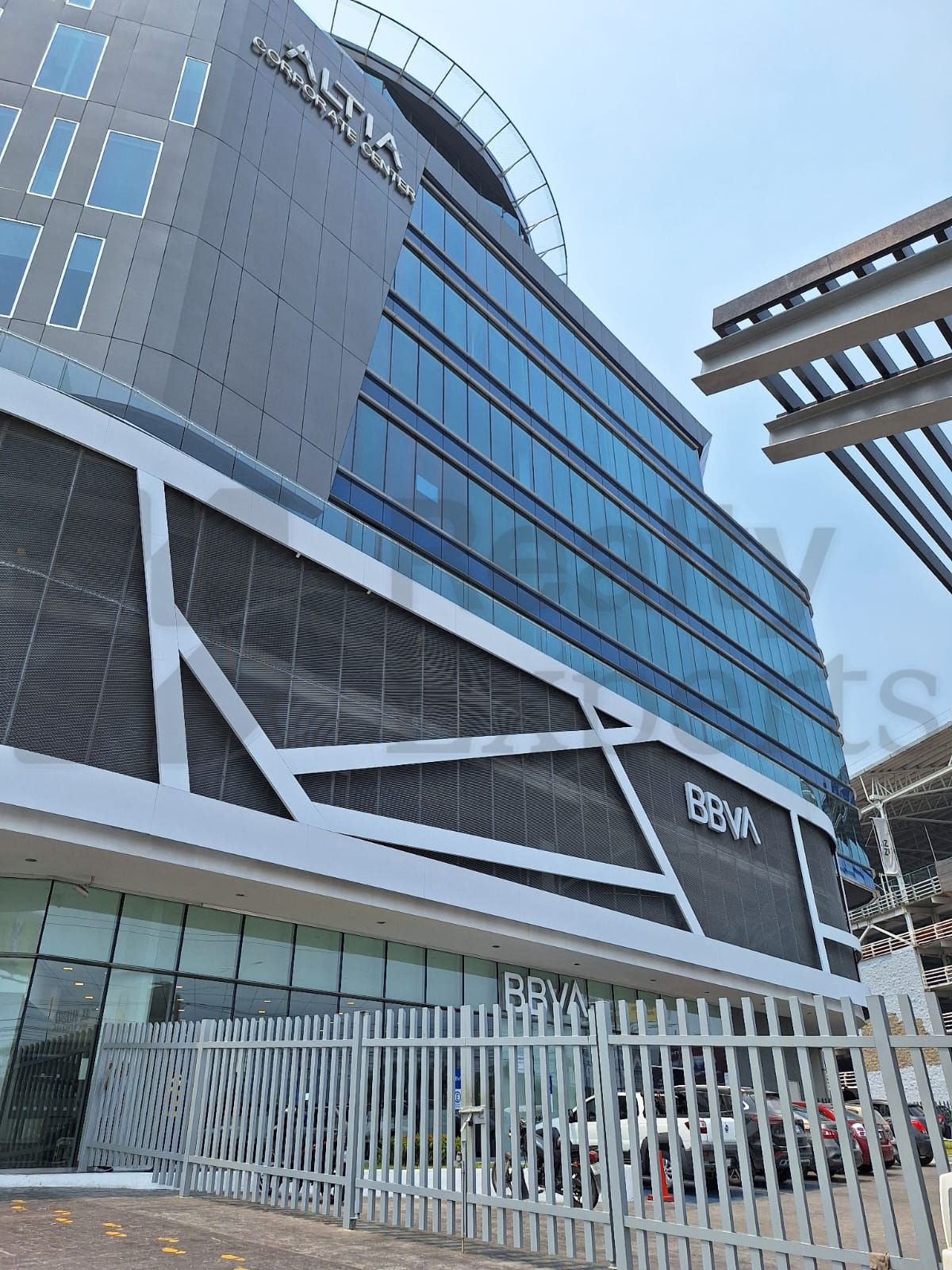Edificio de Oficinas en Renta en Carrizal