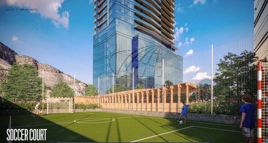 Edificio Mixto en Venta en Mitras Norte