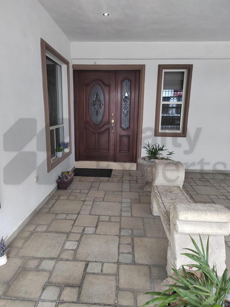Casa en Venta en Cumbres Elite