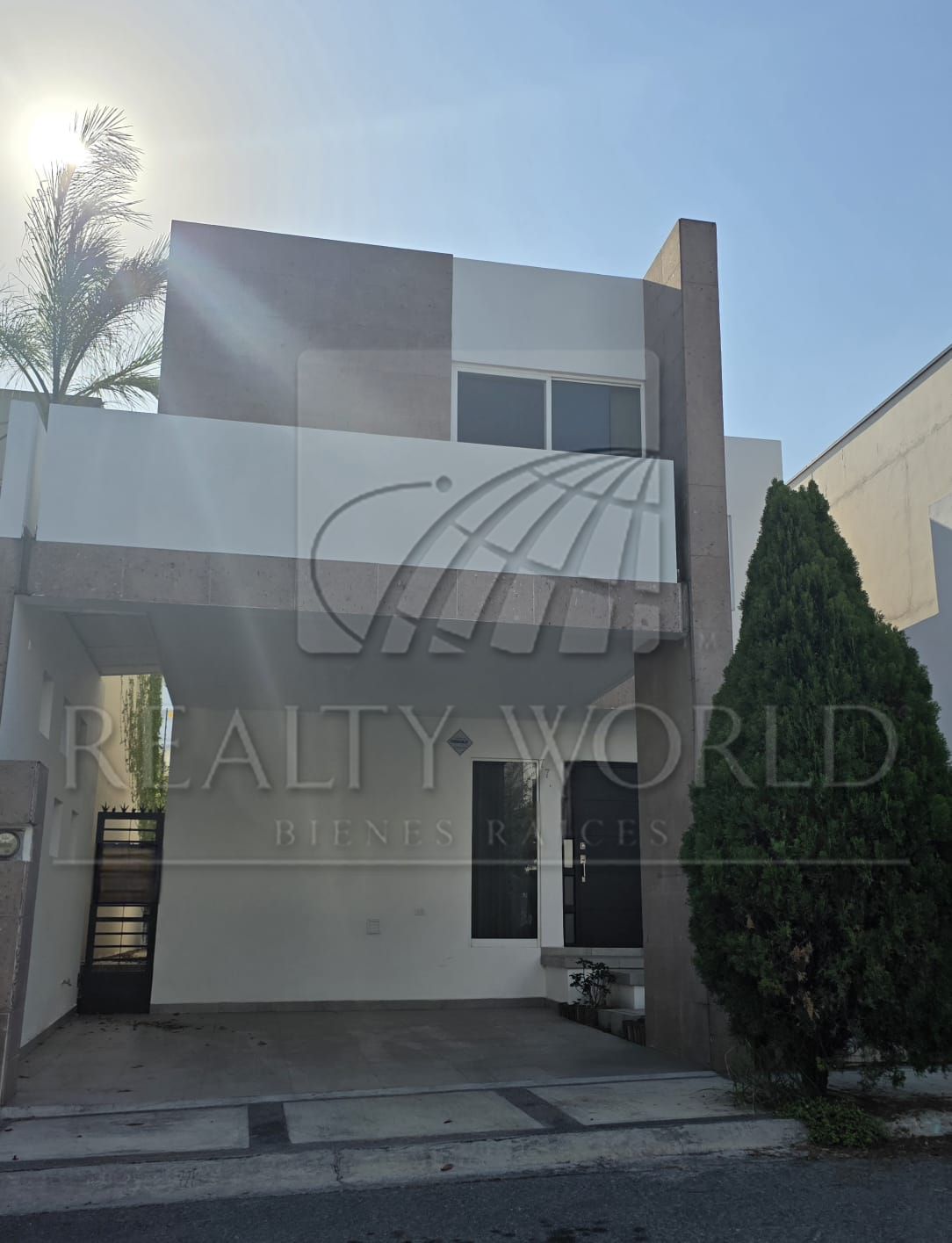 Casa en Venta en Cumbres Providencia