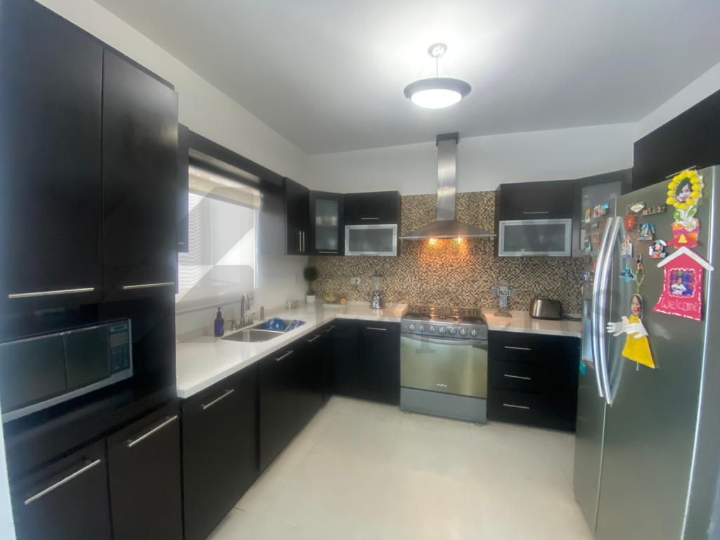 Casa en Venta en Puerta de Hierro