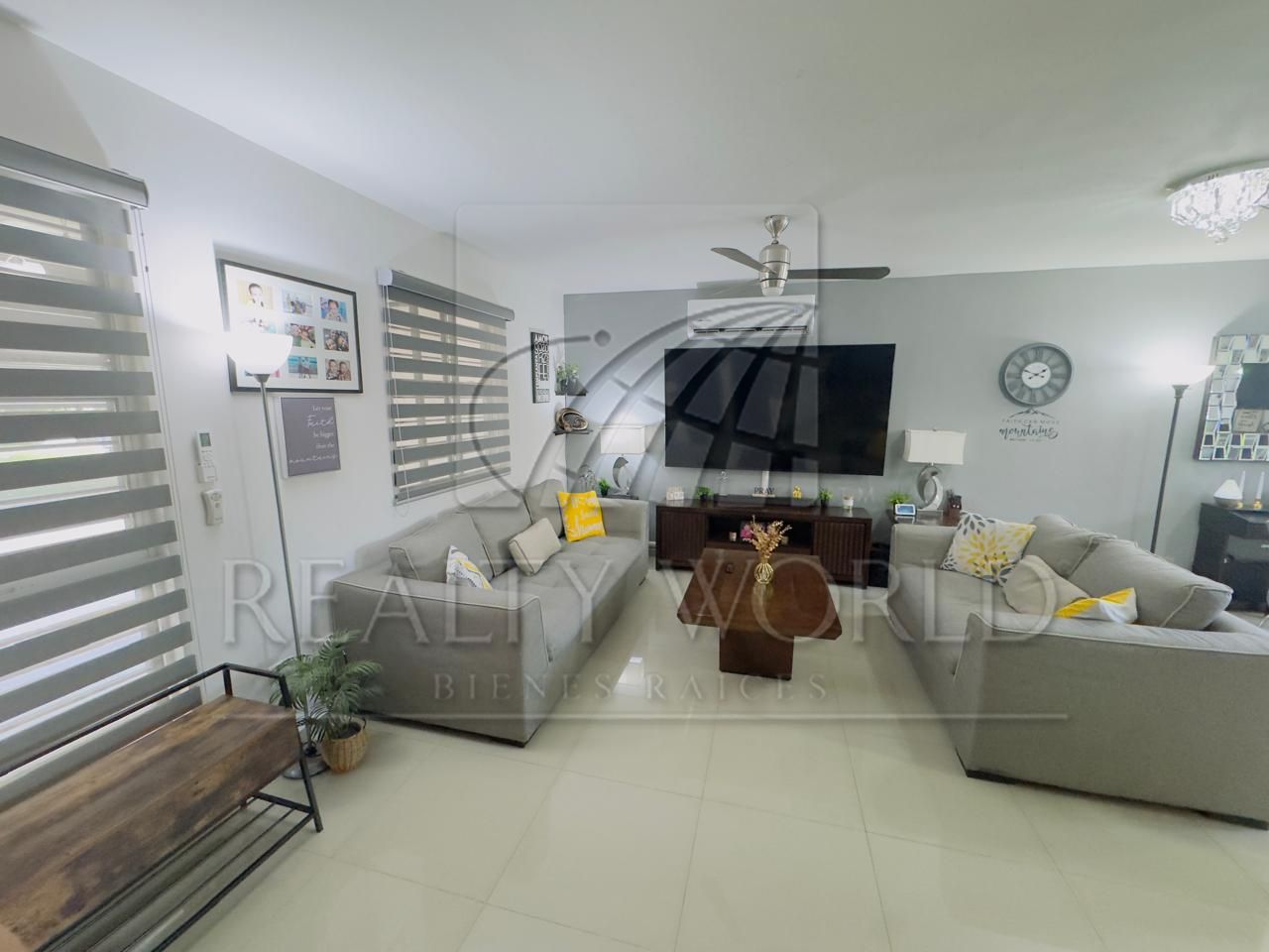 Casa en Venta en Cerradas de Cumbres