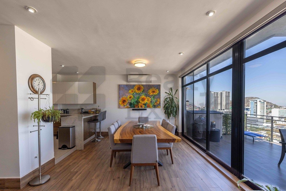 Casa en Venta en Lomas de Montecristo