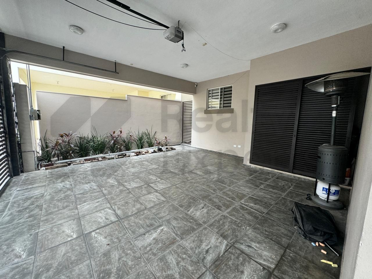 Casa en Venta en Bosques de las Cumbres
