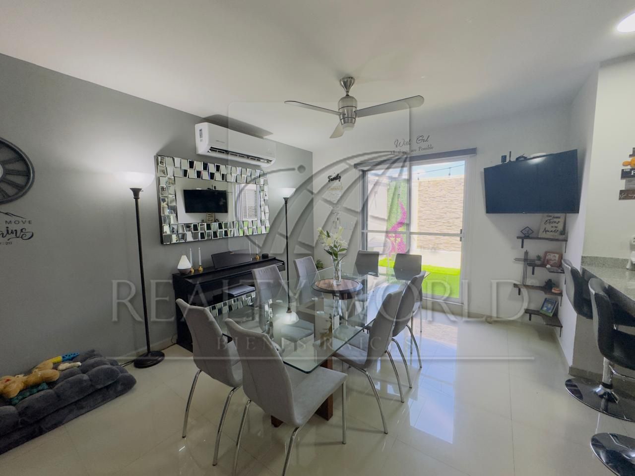 Casa en Venta en Cerradas de Cumbres