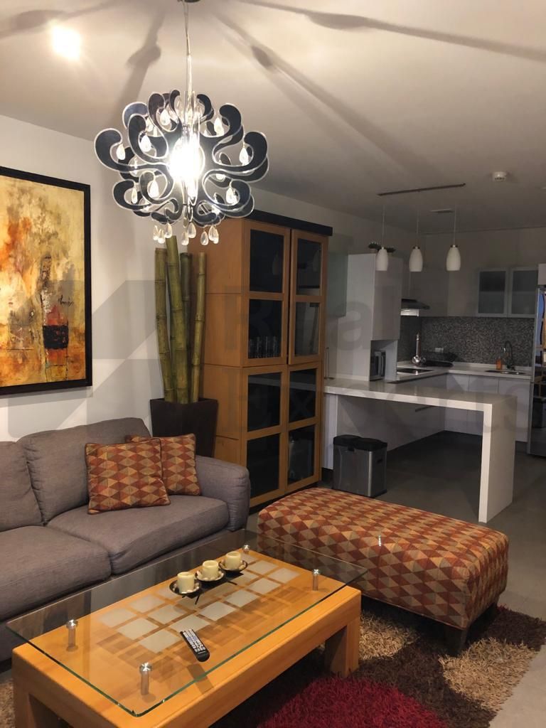 Departamento en Venta en Valle Oriente 