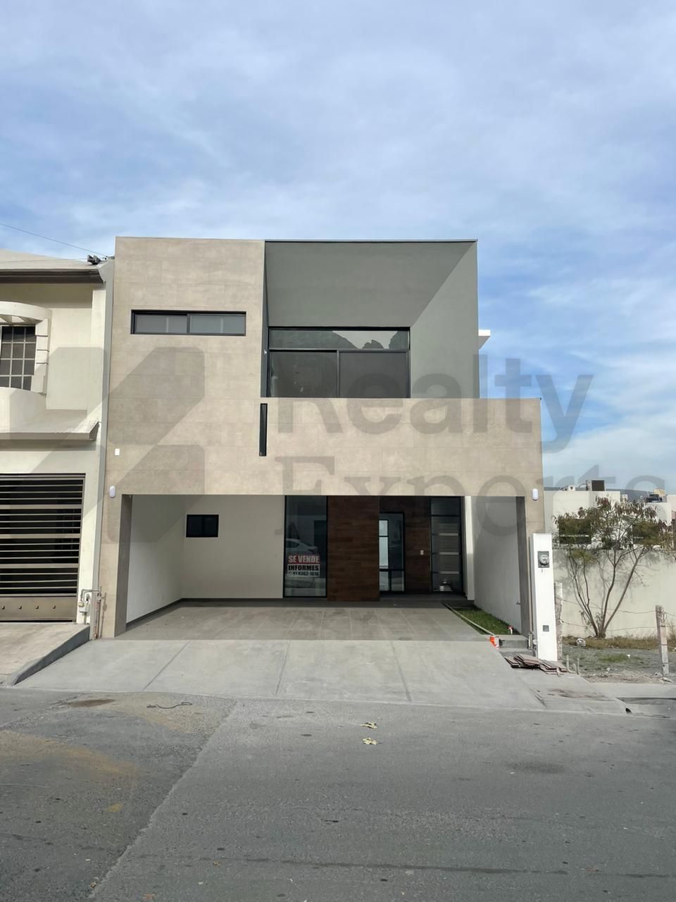 Casa en Venta en Cumbres Elite