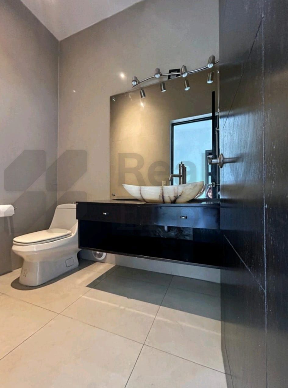 Casa en Venta en Cumbres Elite 7to Sec