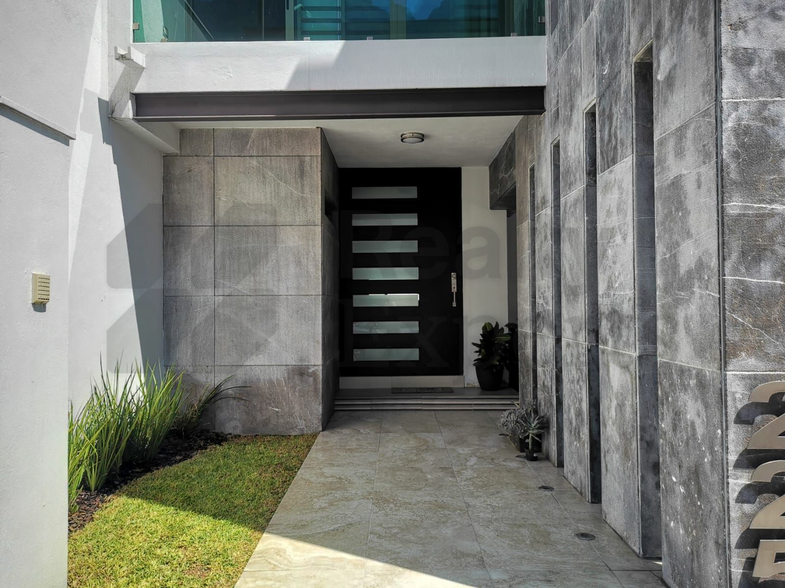 Casa en Venta en Cumbres 6to Sector 