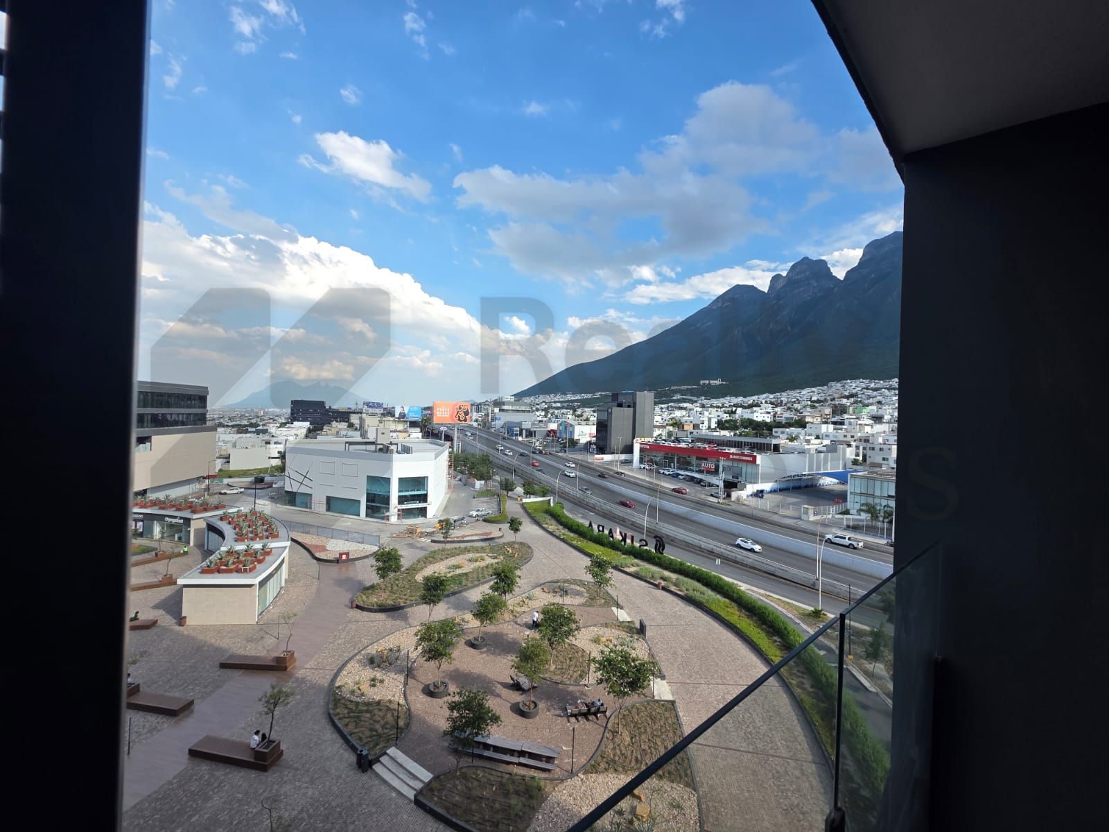 Departamento en Renta en Cumbres Elite