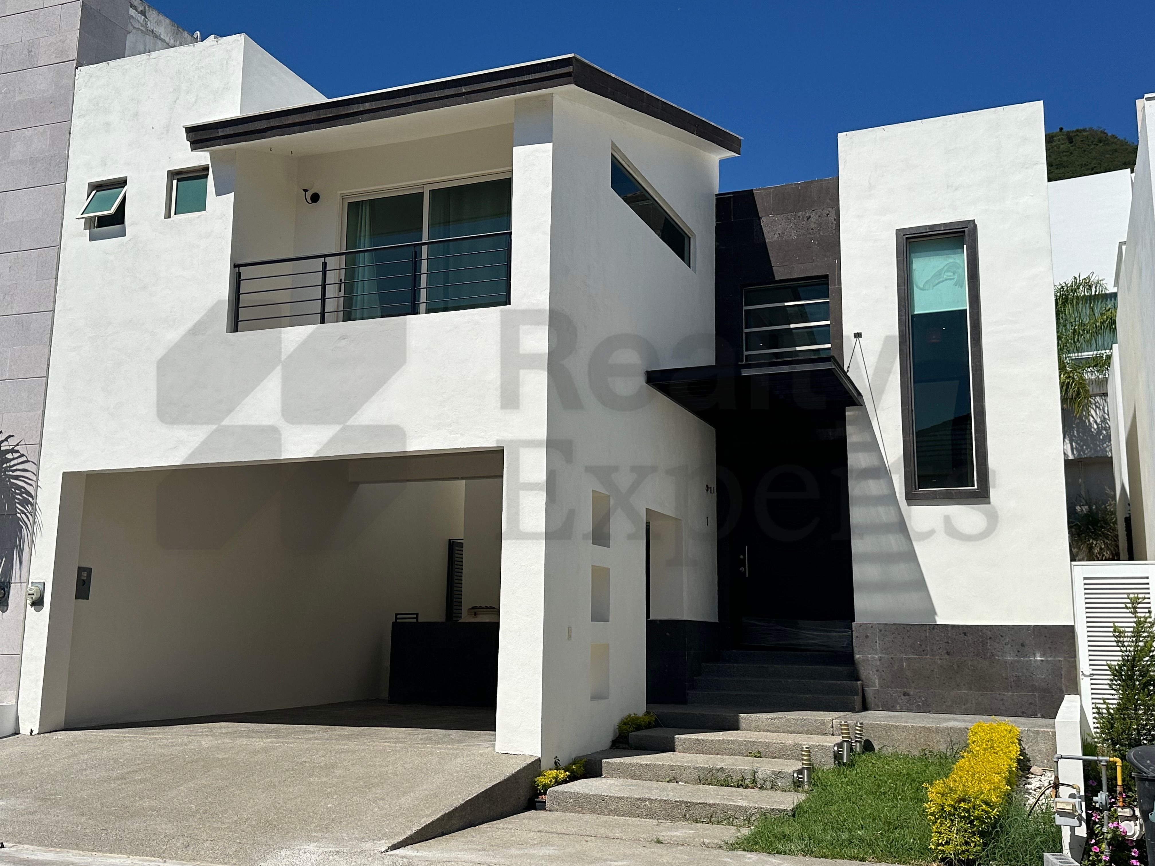 Casa en Venta en Lomas del Hípico
