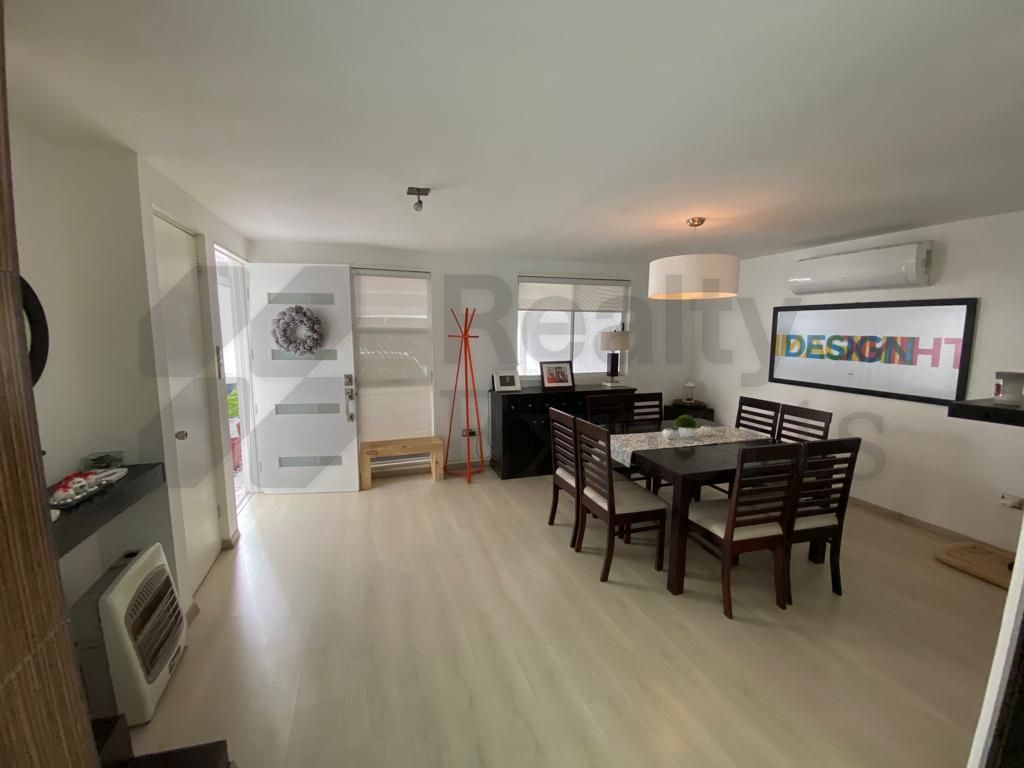 Casa en Venta en Cerradas de Cumbres