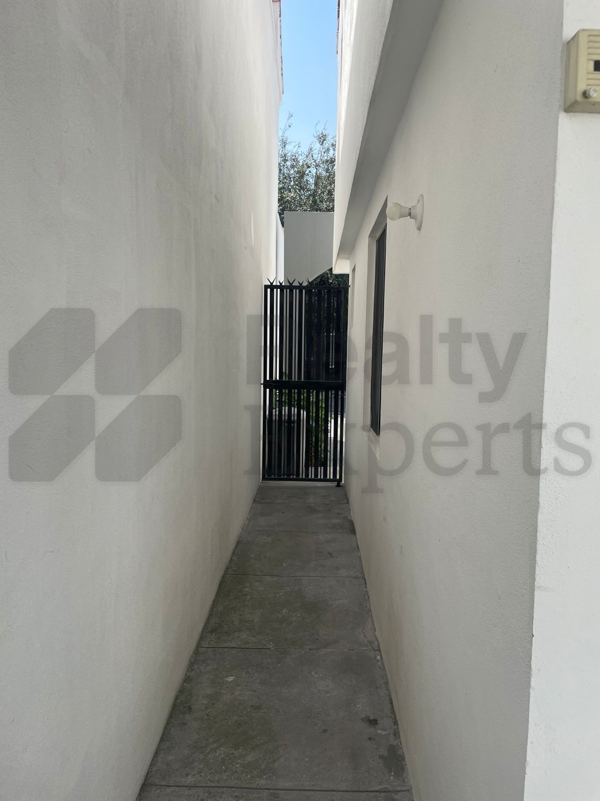 Casa en Renta en Cumbres San Agustín