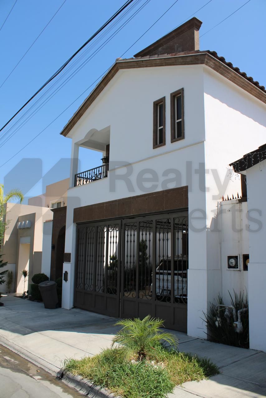 Casa en Venta en Bosques de las Cumbres