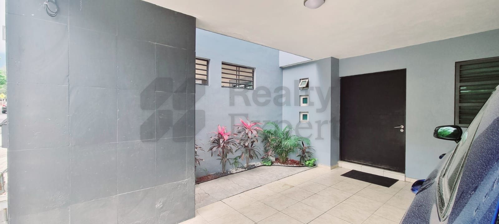 Casa en Venta en Cumbres Santa Clara