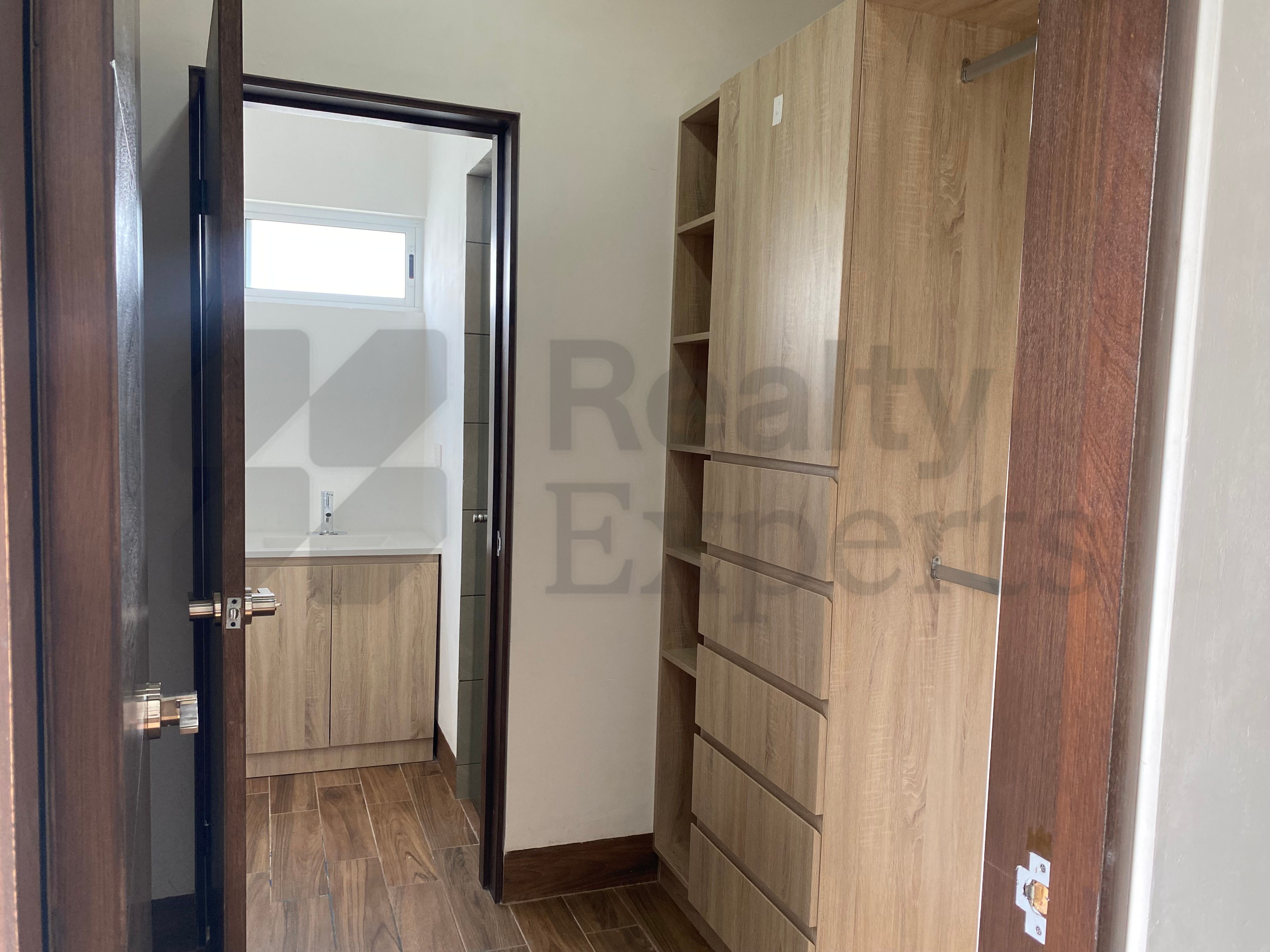 Casa en Venta en Cumbres Elite Premier