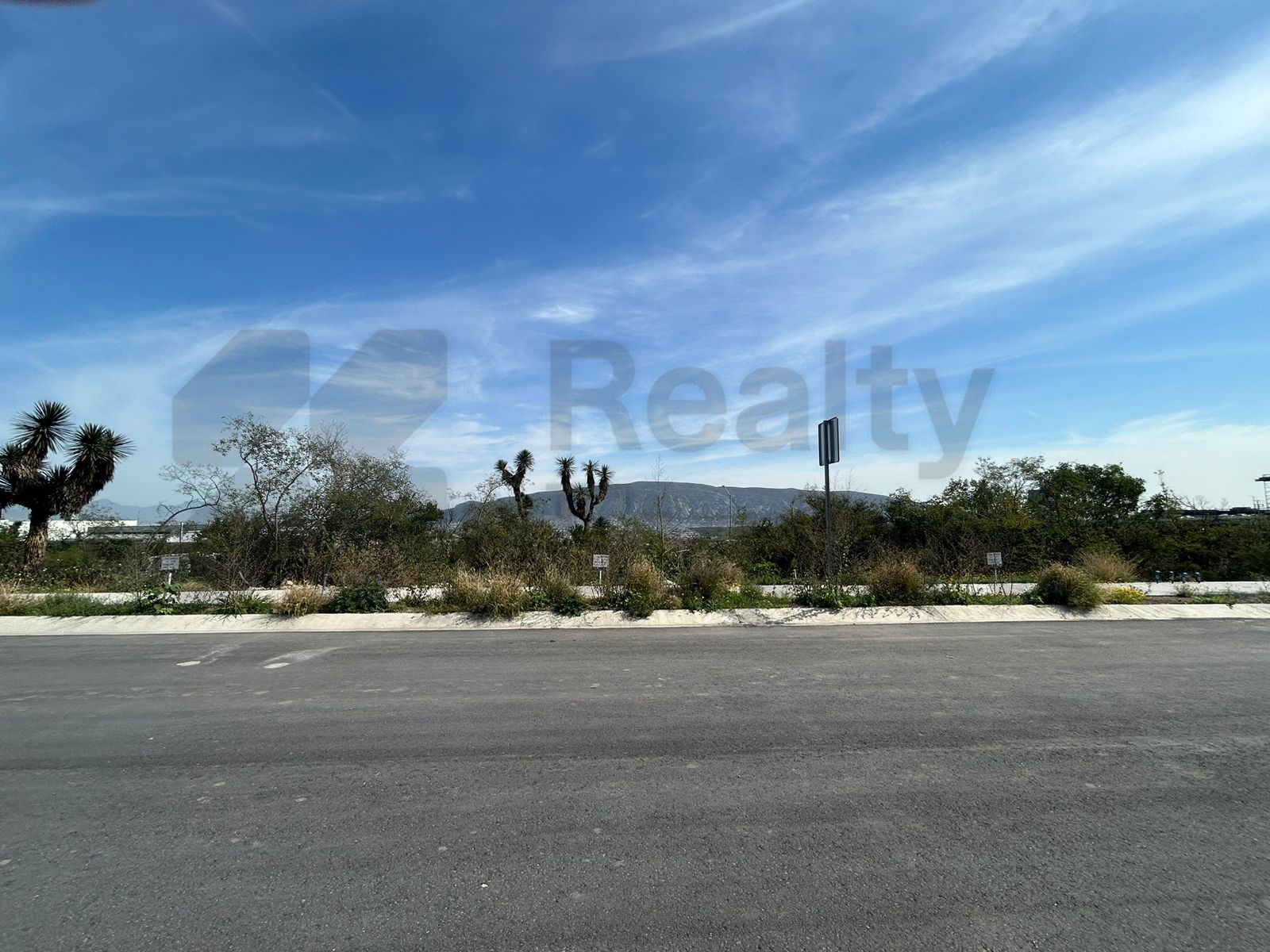 Terreno en Venta en Cumbres Mediterráneo