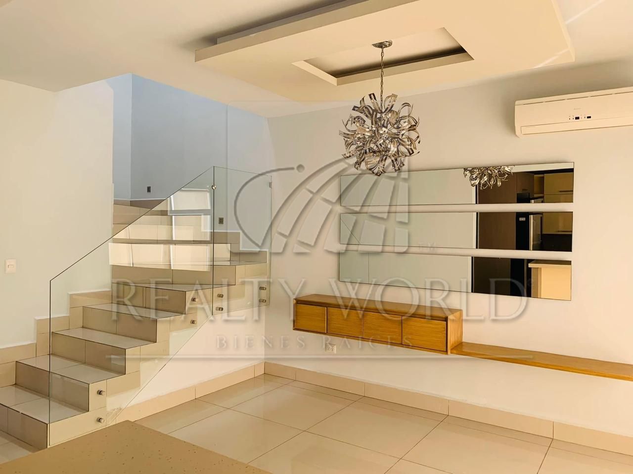 Casa en Venta en Privada Alboran