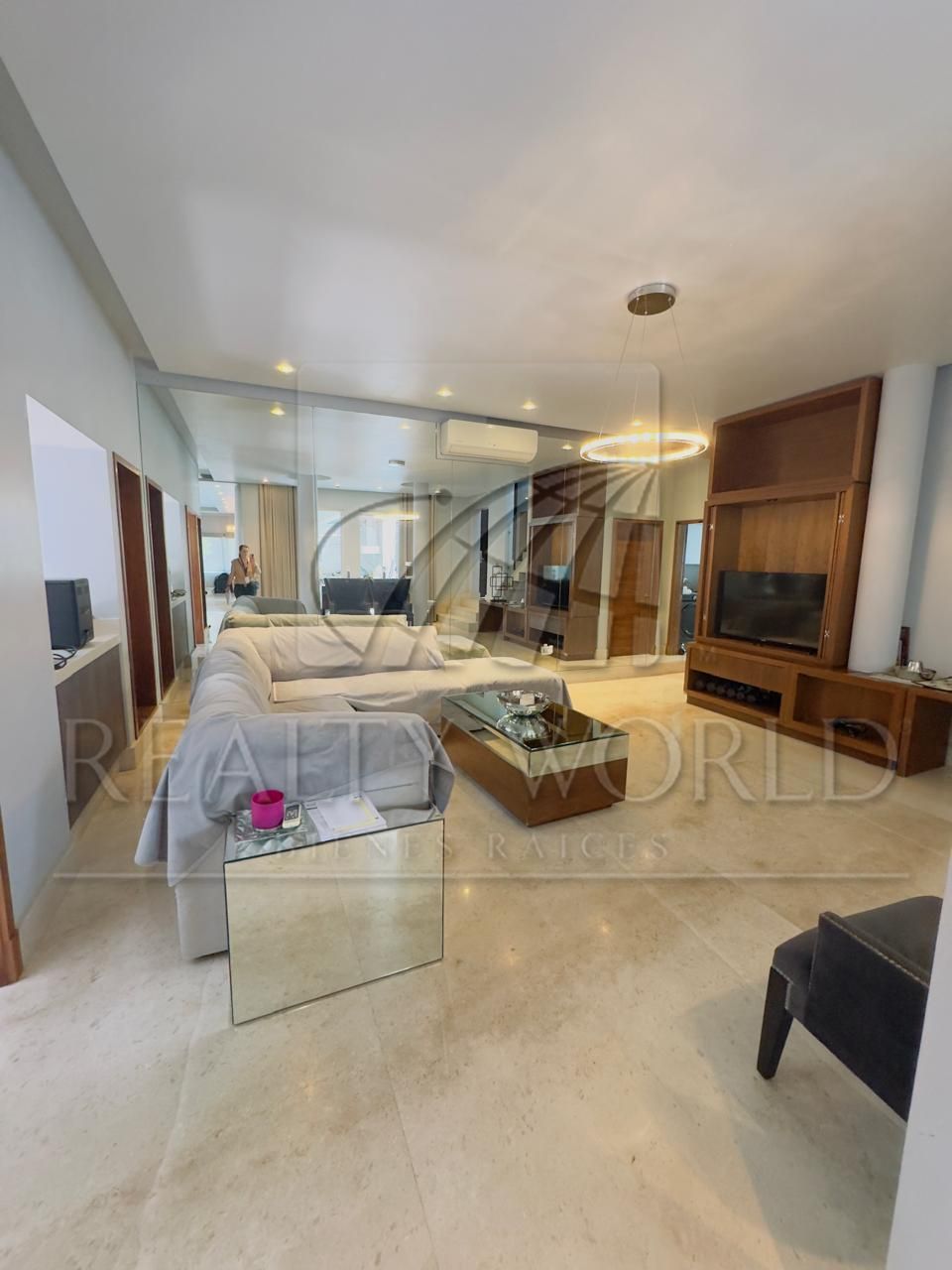 Casa en Venta en Cumbres Elite