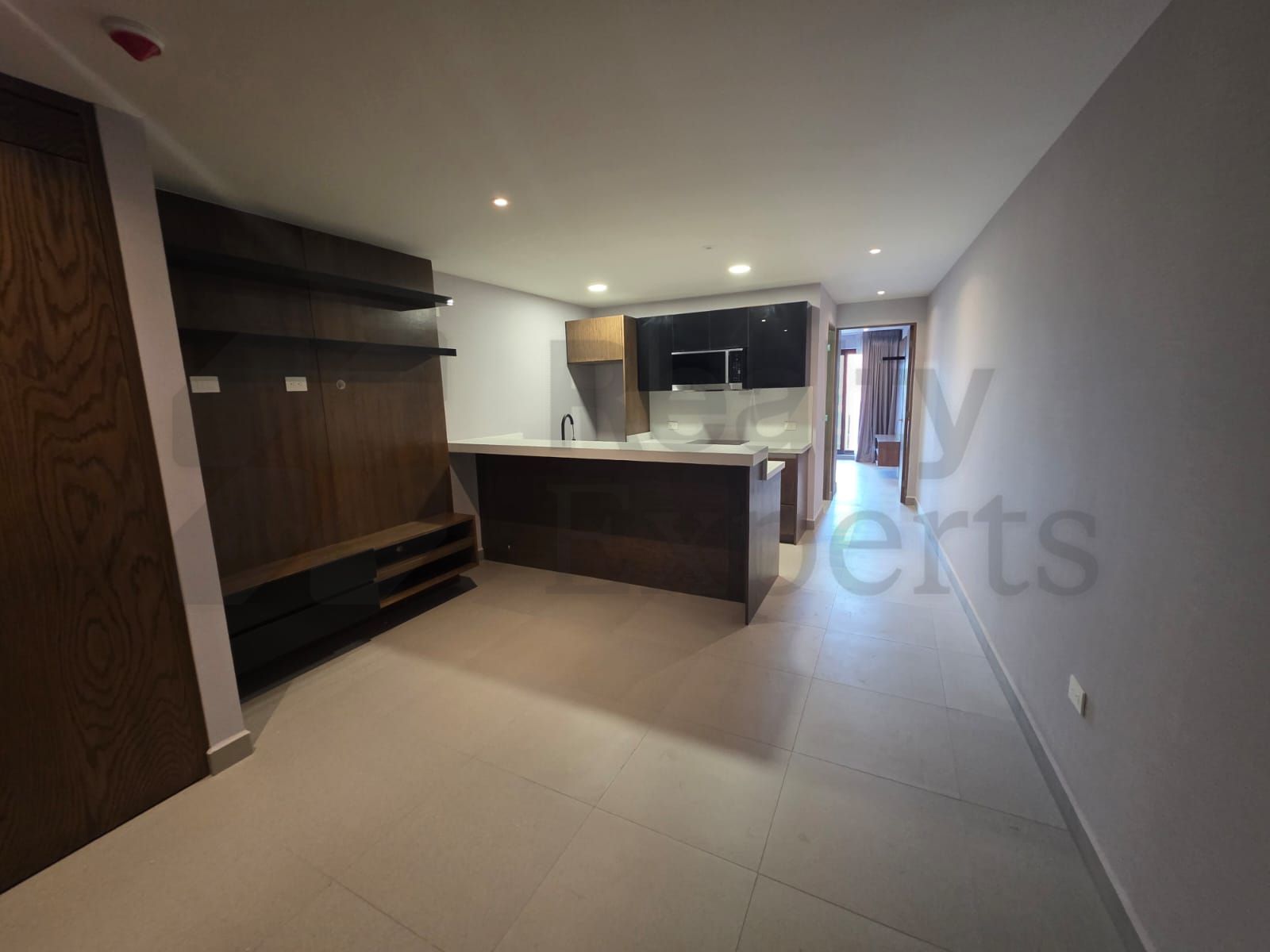 Departamento en Renta en Cumbres Elite