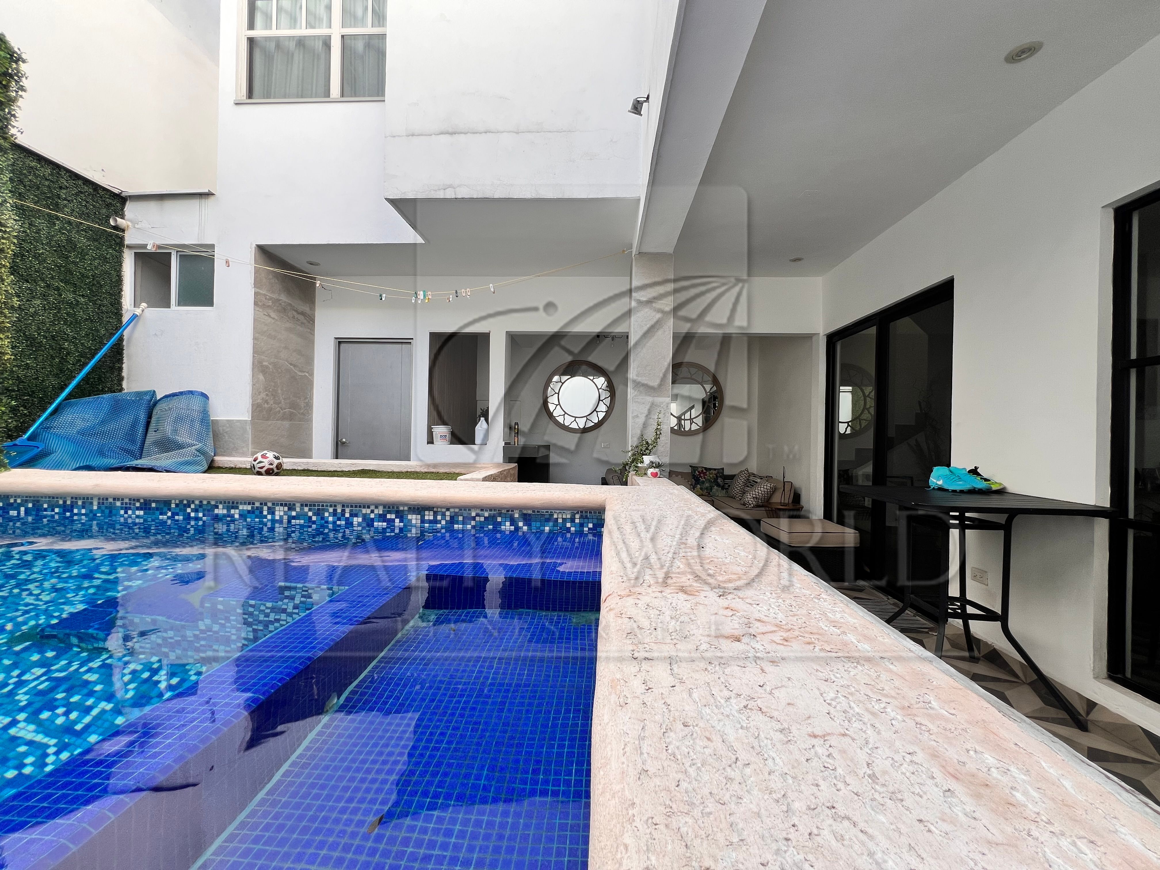 Casa en Venta en Cumbres Elite Privada 3
