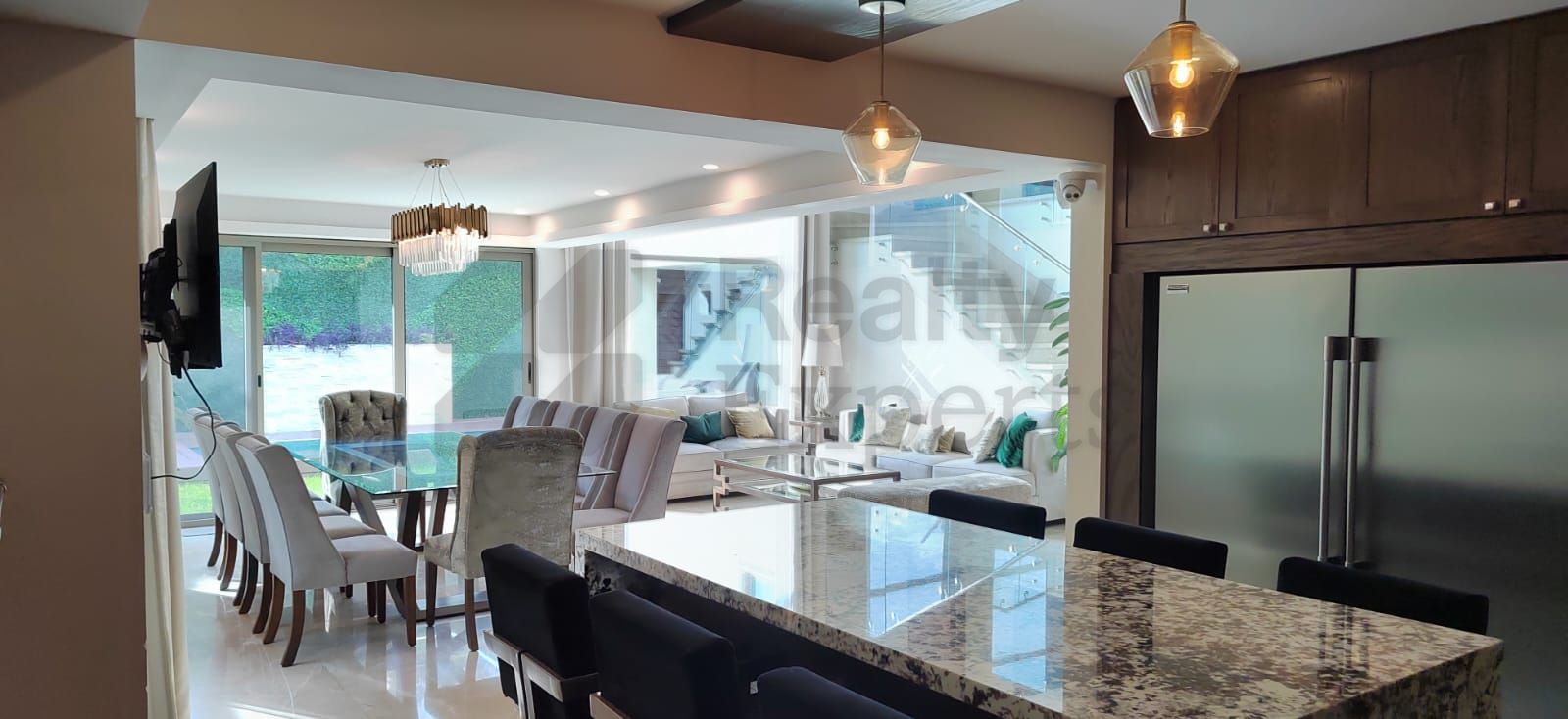 Casa en Venta en Cumbres Providencia