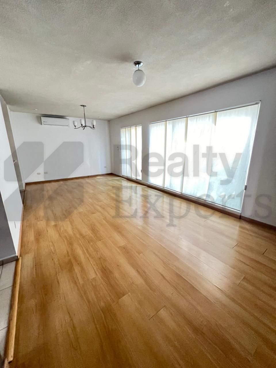 Casa en Venta en Cumbres Elite