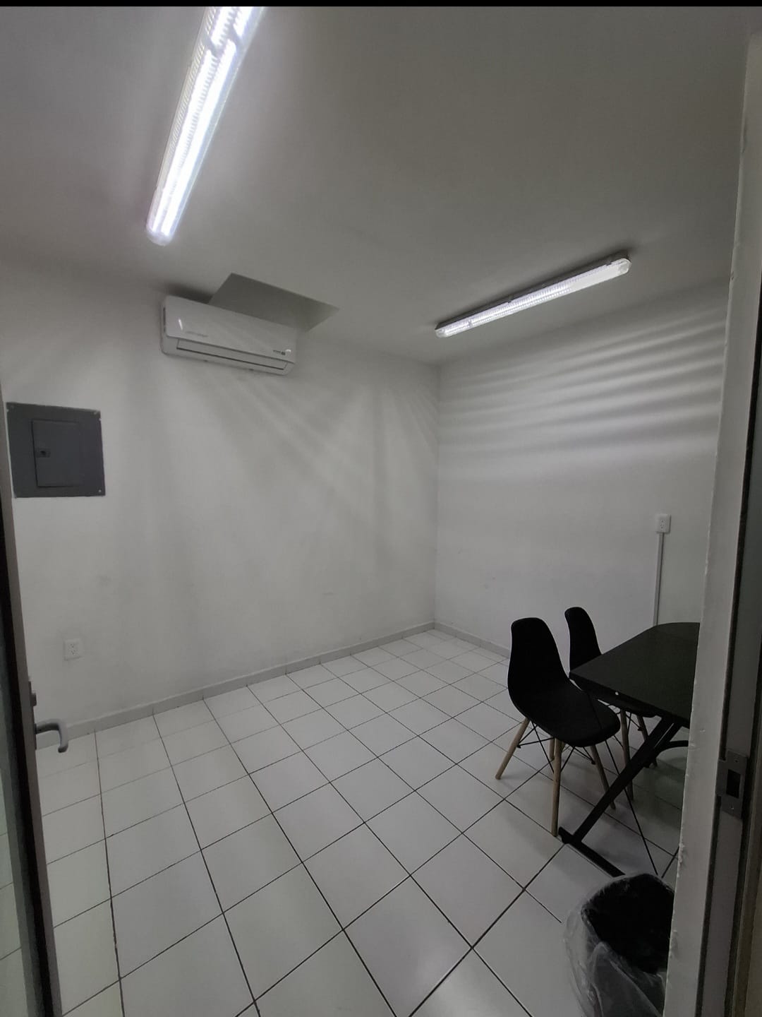 Oficina en Renta en Mitras Centro