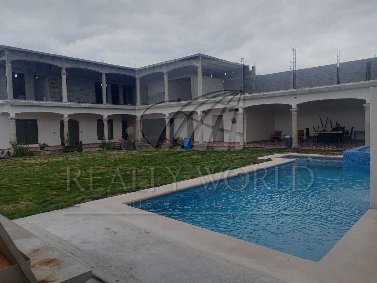Quinta en Venta en Paseo de Salinas