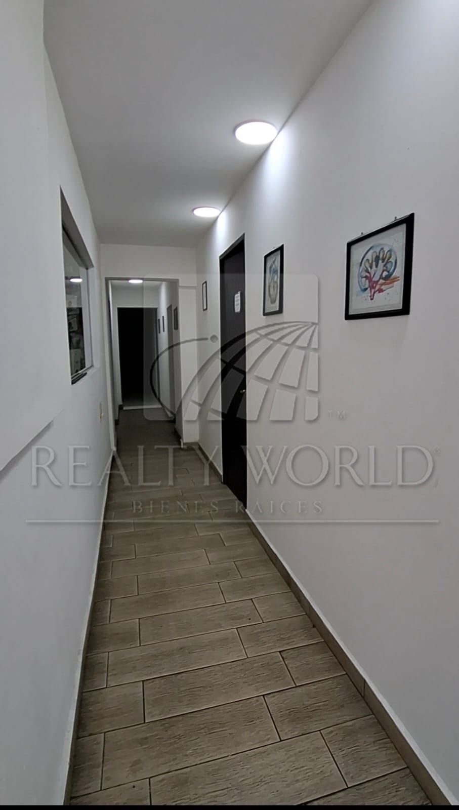 Oficina en Renta en Mitras Centro