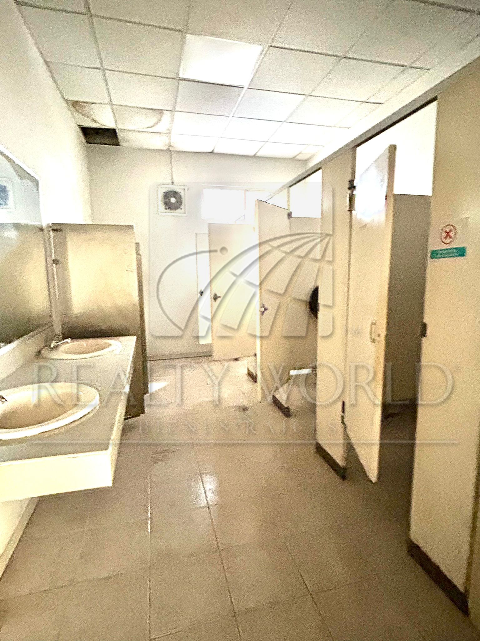 Oficina en Renta en Santa María