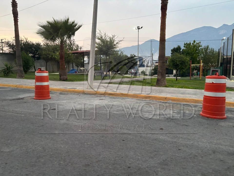 Terreno en Venta en Residencial de la Sierra