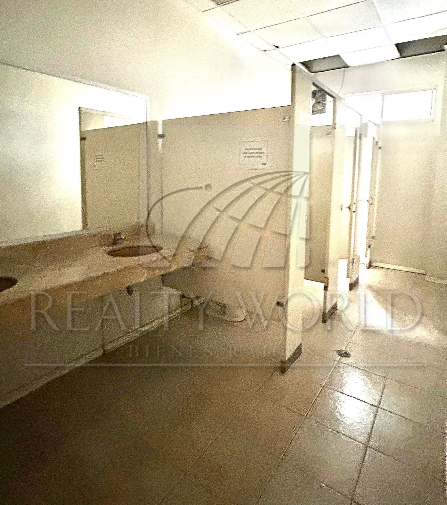 Oficina en Renta en Santa María