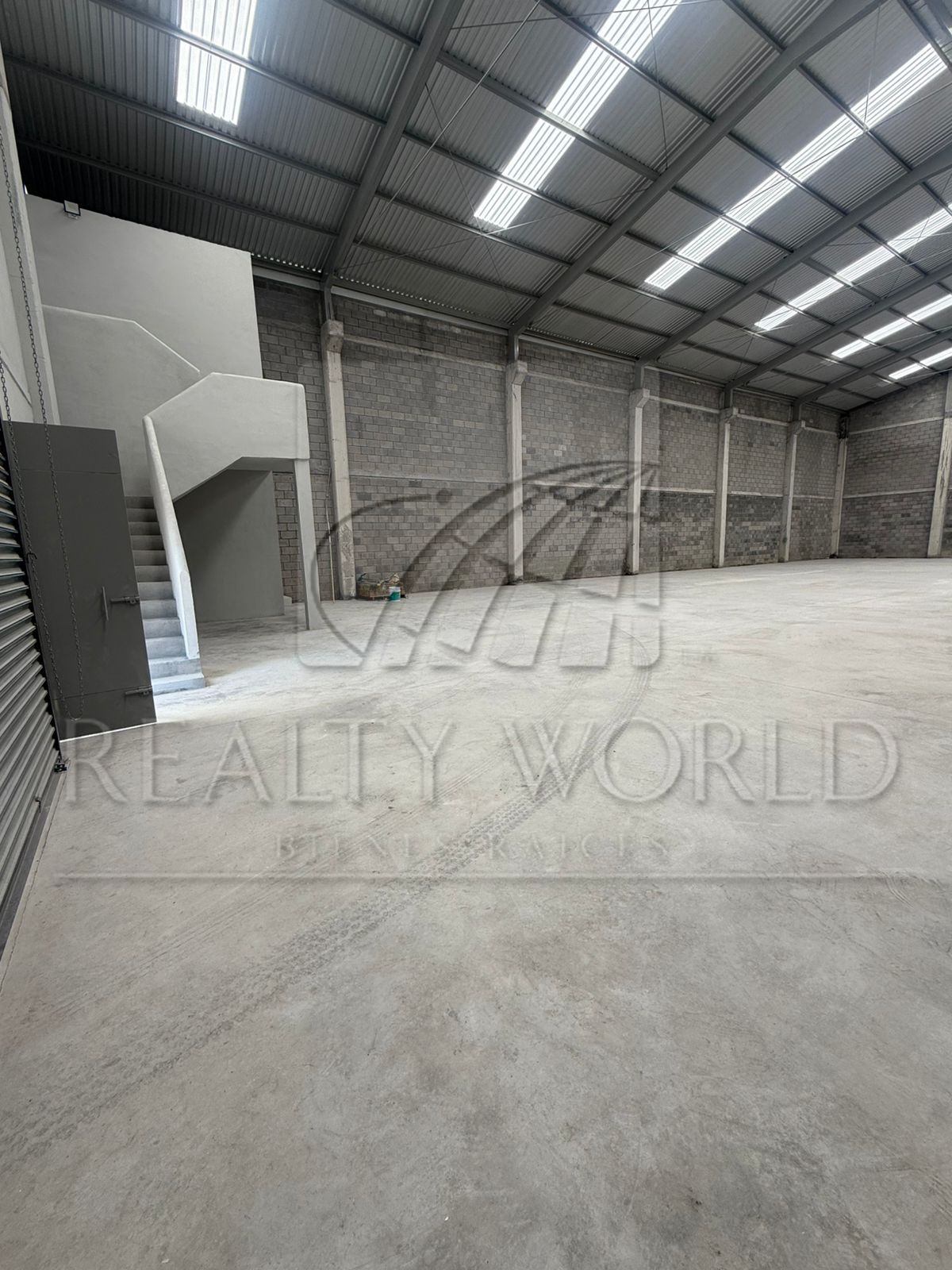 Bodega en Renta en parque 100