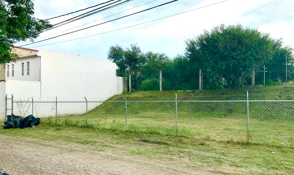 Terreno en Venta en Jurica