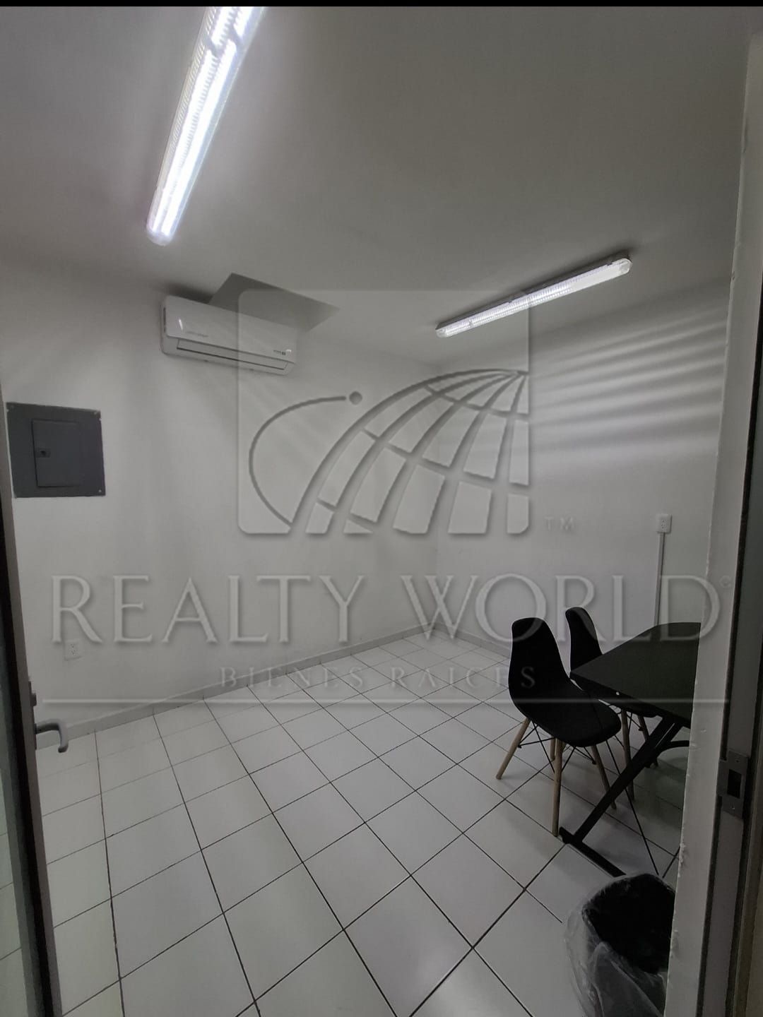 Oficina en Renta en Mitras Centro