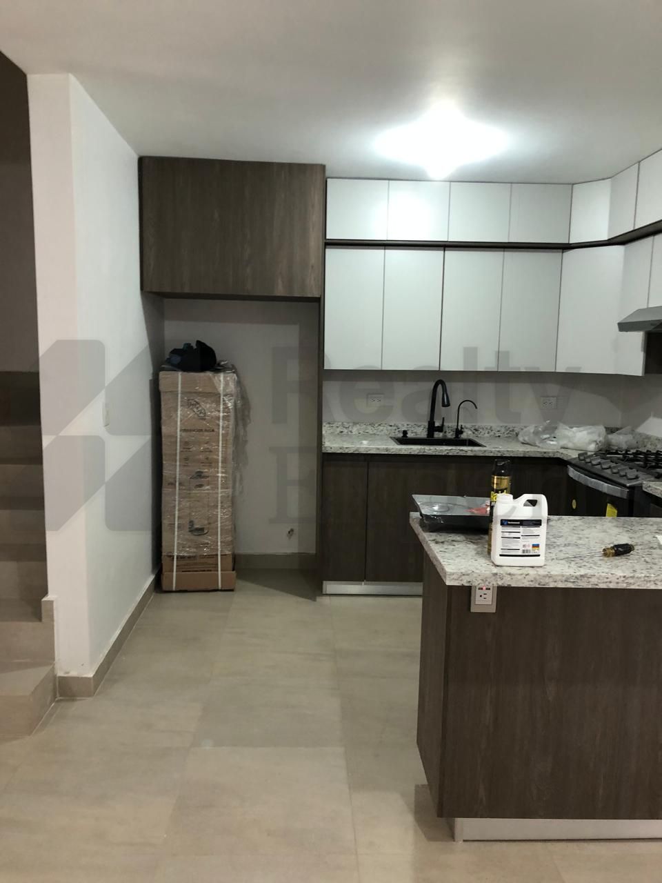 Casa en Renta en Privada Residencial Aviana