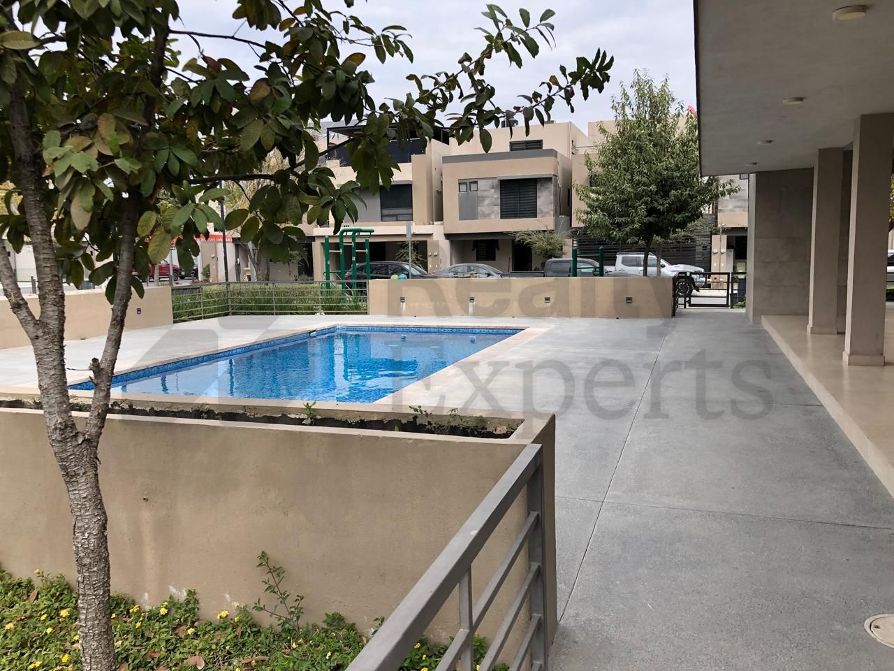 Casa en Renta en Privada Residencial Aviana