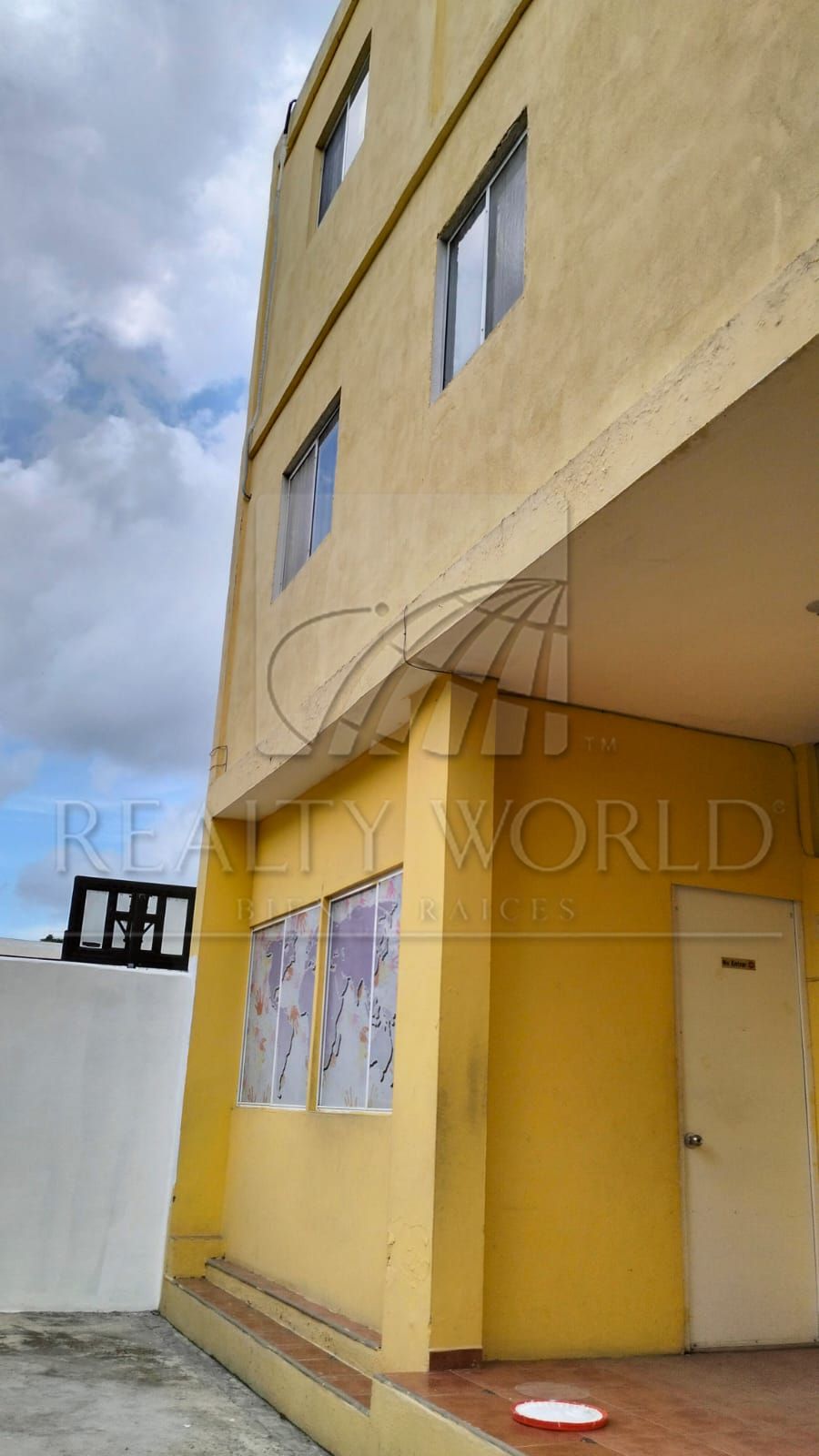 Edificio Mixto en Venta en Unidad Nacional