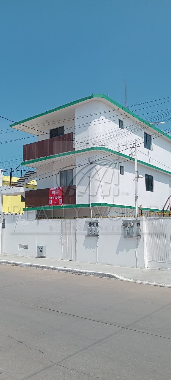 Edificio de Oficinas en Renta en Las Américas