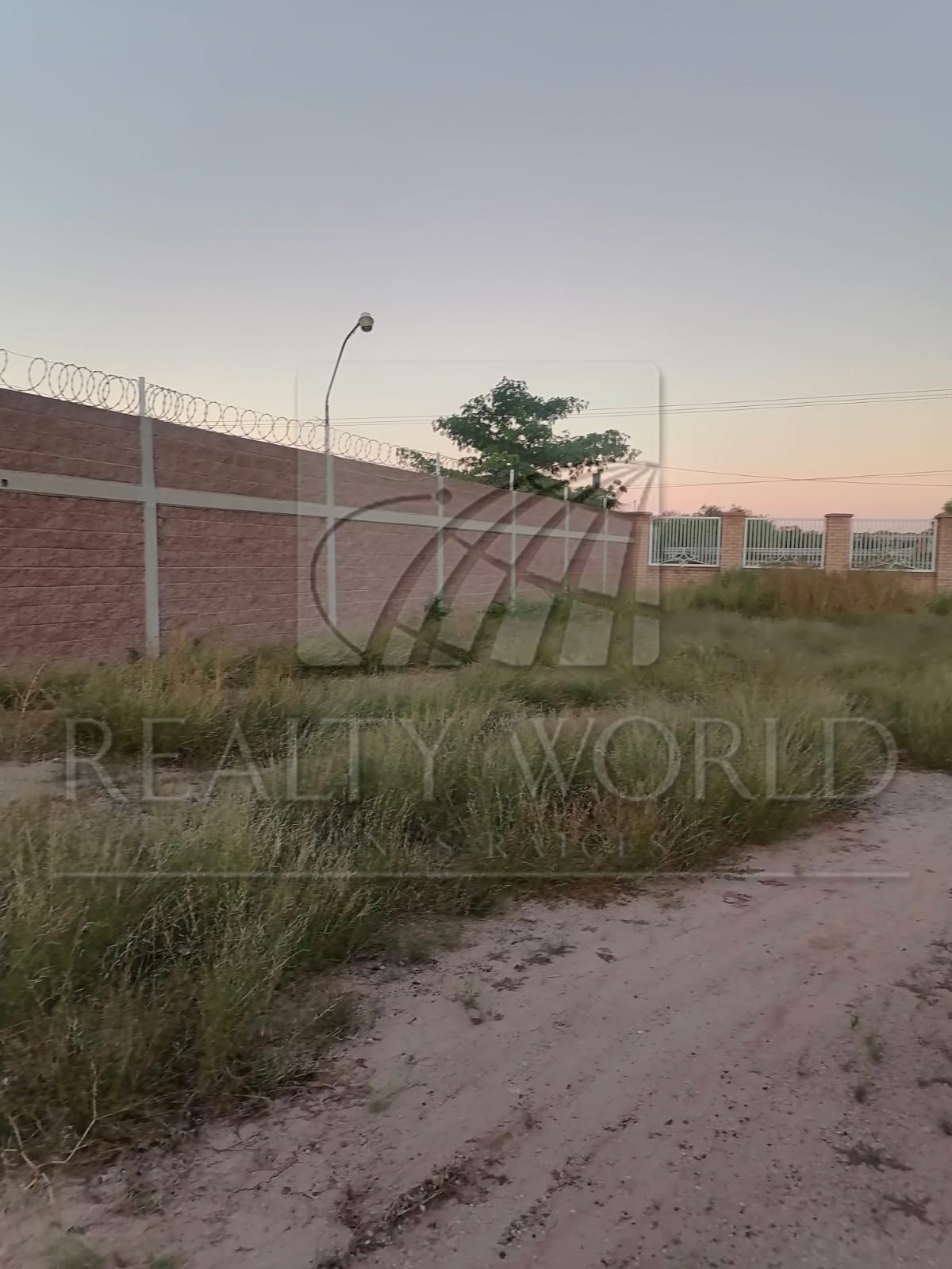 Terreno en Venta en Sin Colonia