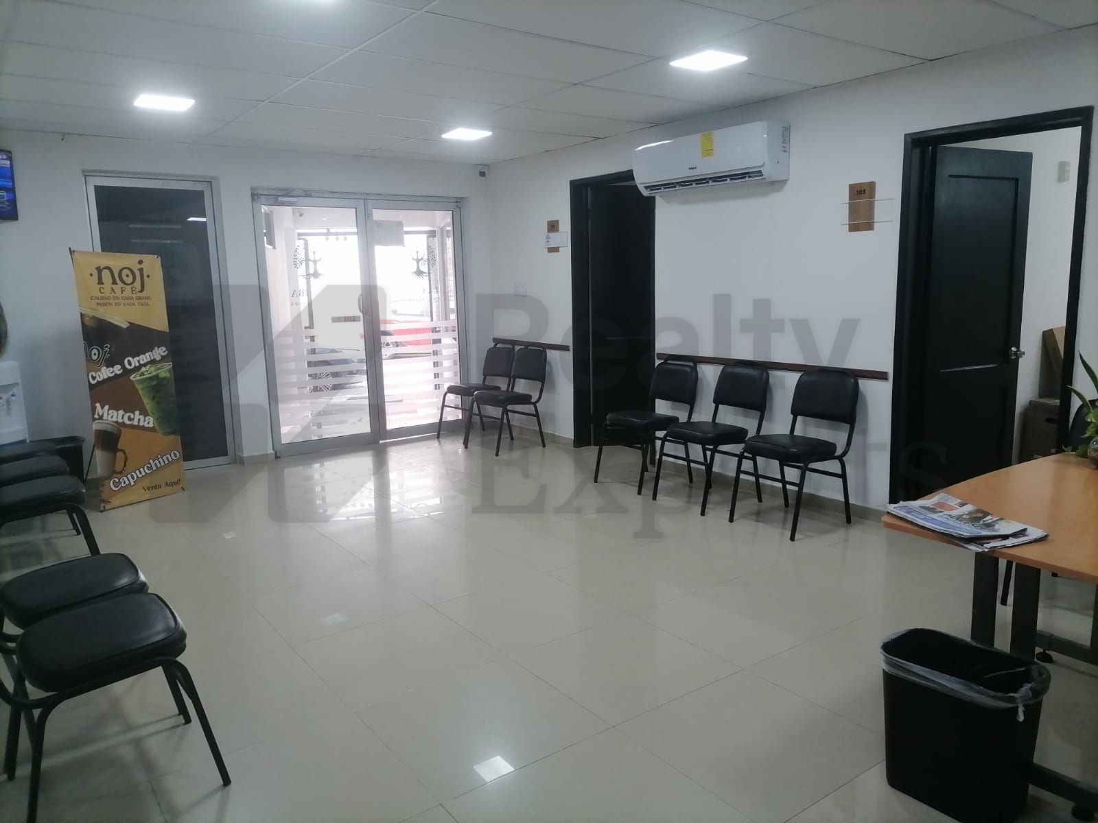 Local en Renta en Deportiva Residencial