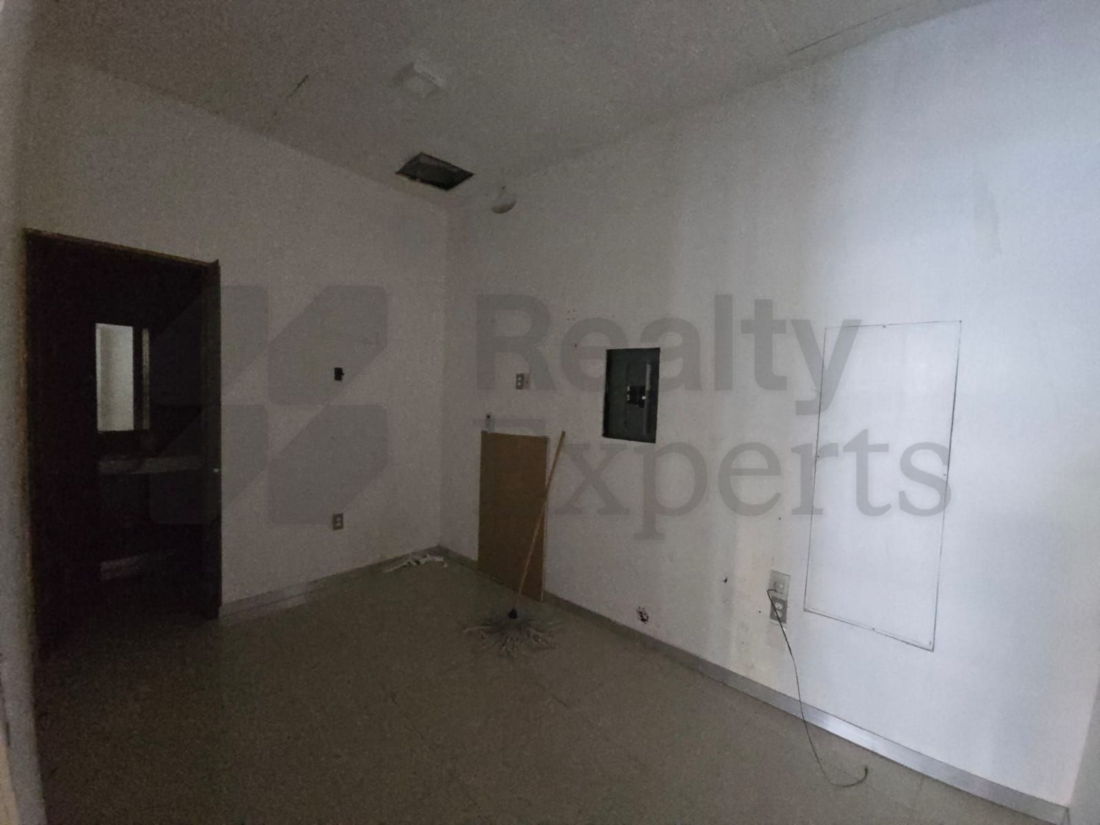 Local en Renta en Torre Samarkanda