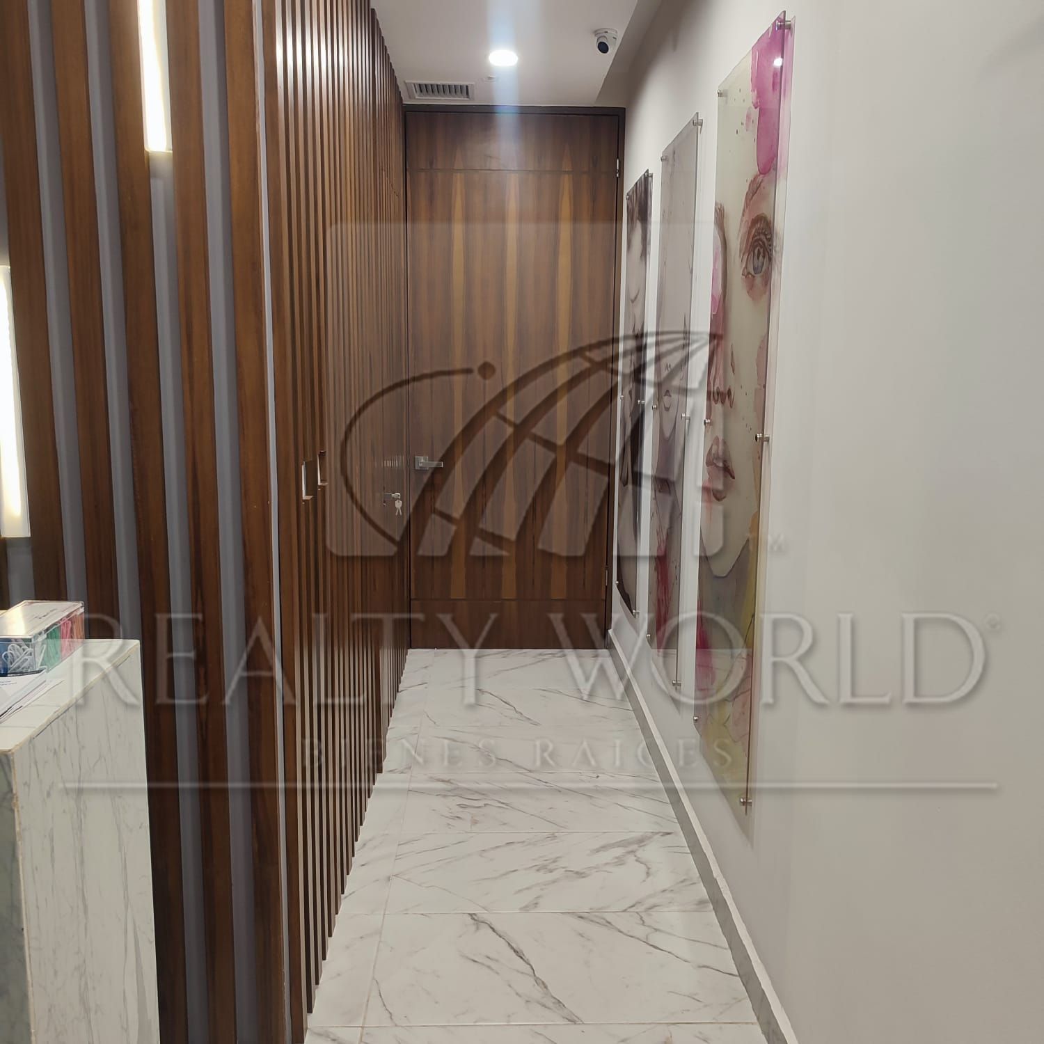 Edificio de Oficinas en Renta en Club Campestre