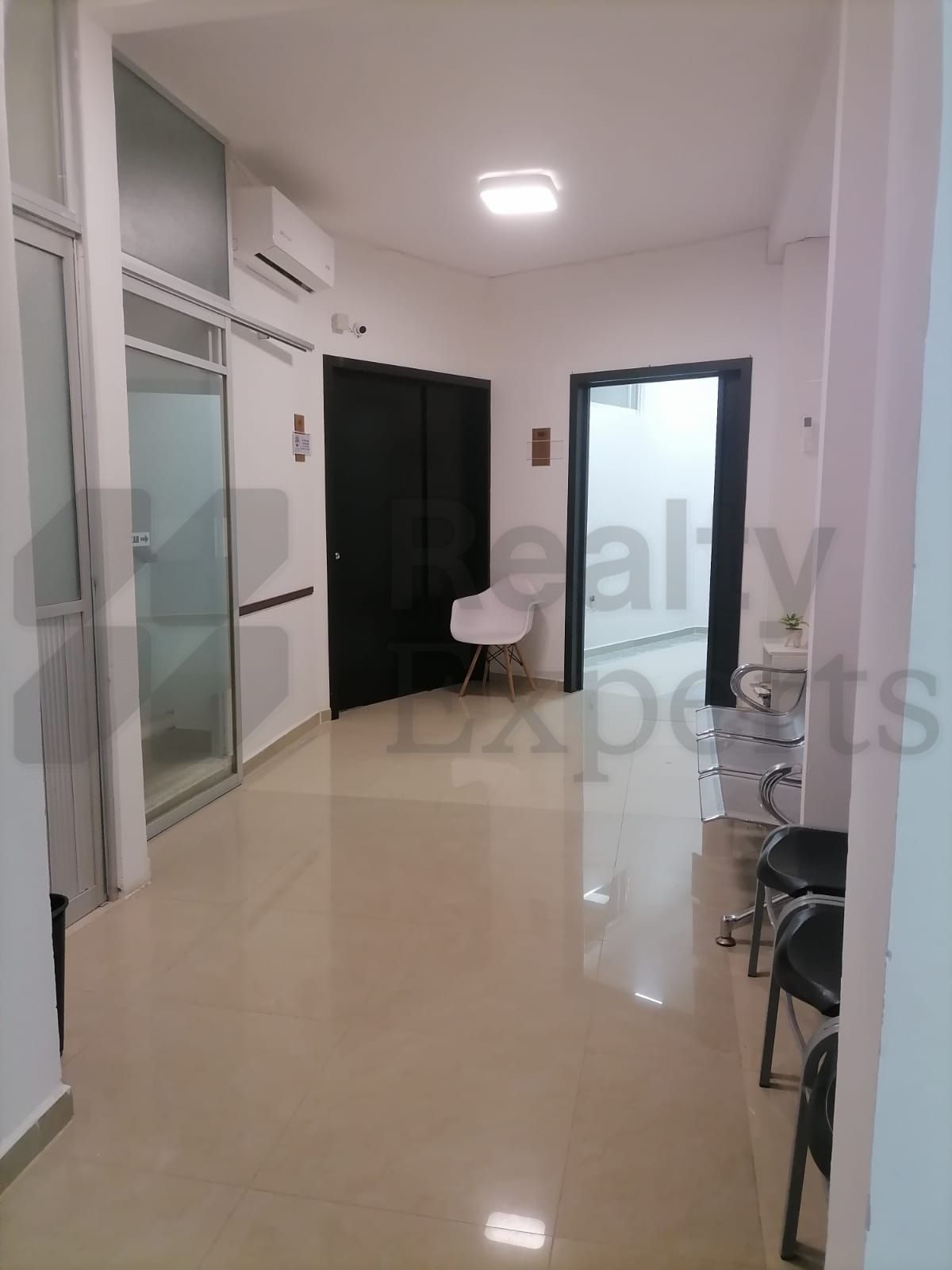 Local en Renta en Deportiva Residencial