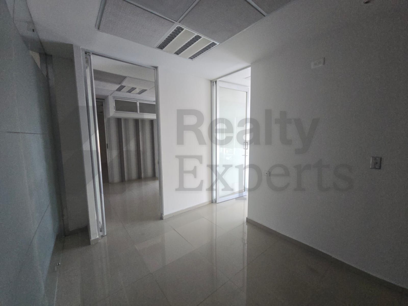 Local en Renta en Torre Samarkanda