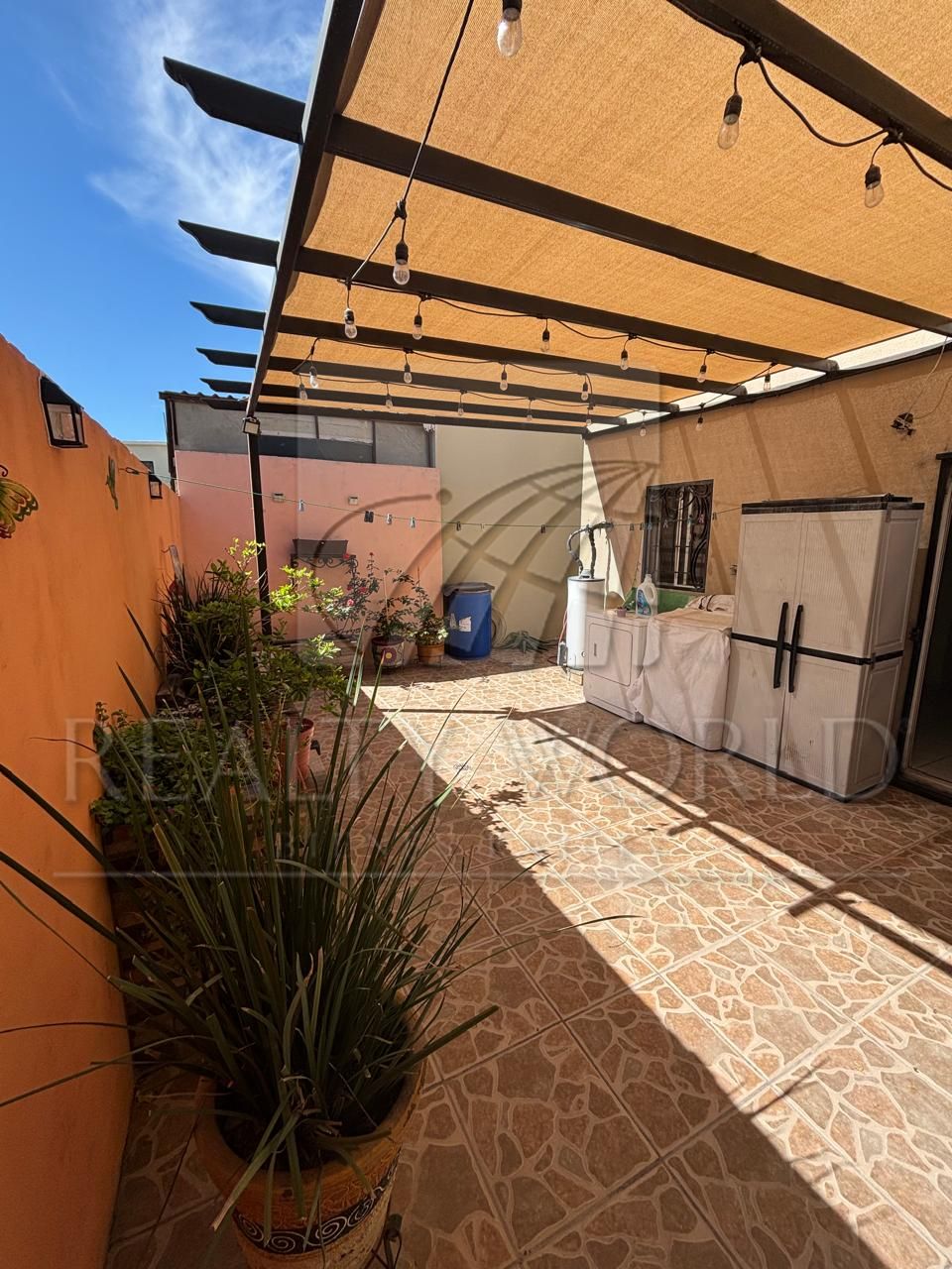 Casa en Venta en Urbiquinta Granada
