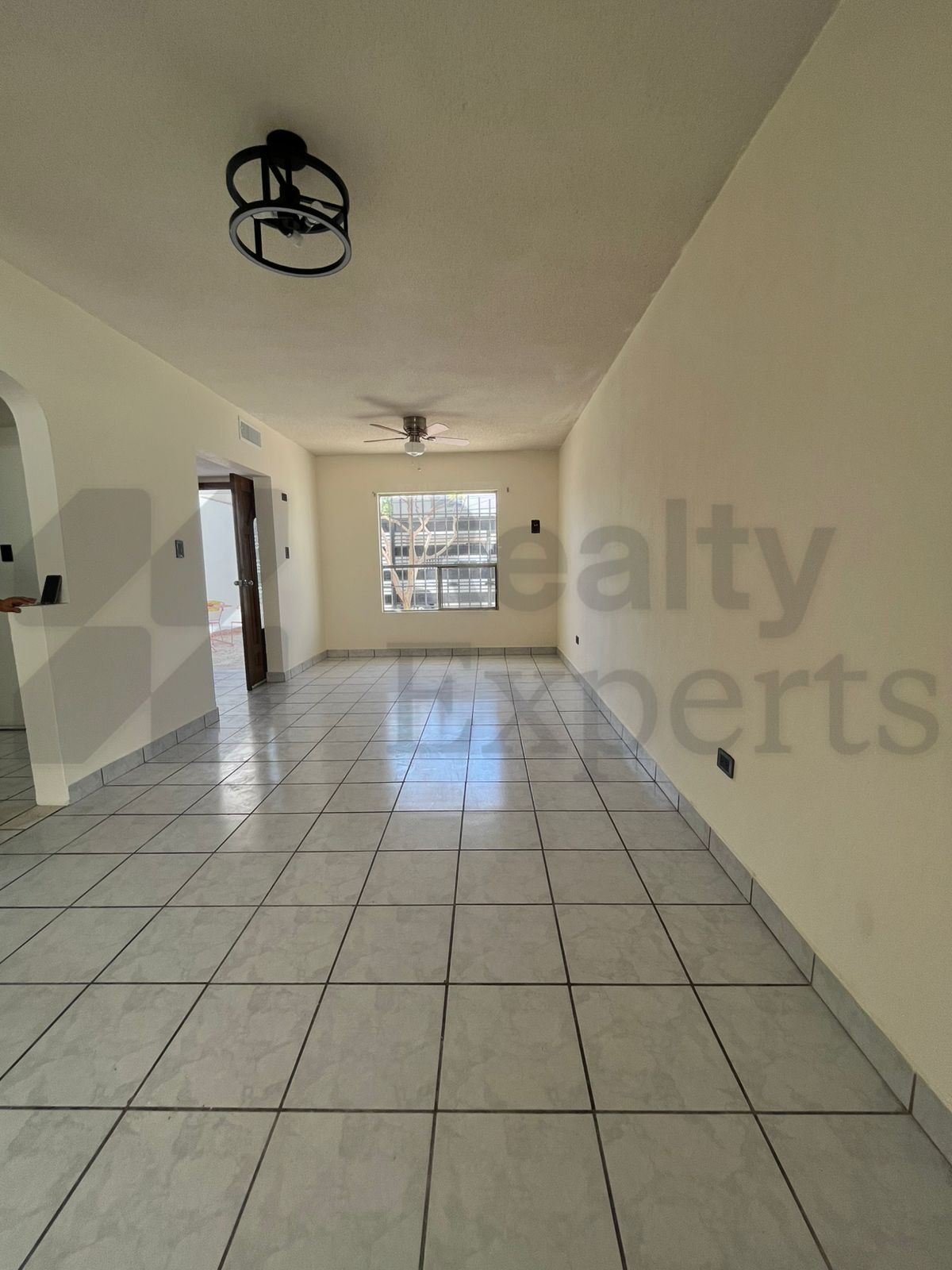 Casa en Renta en Rincones de Santa Rita