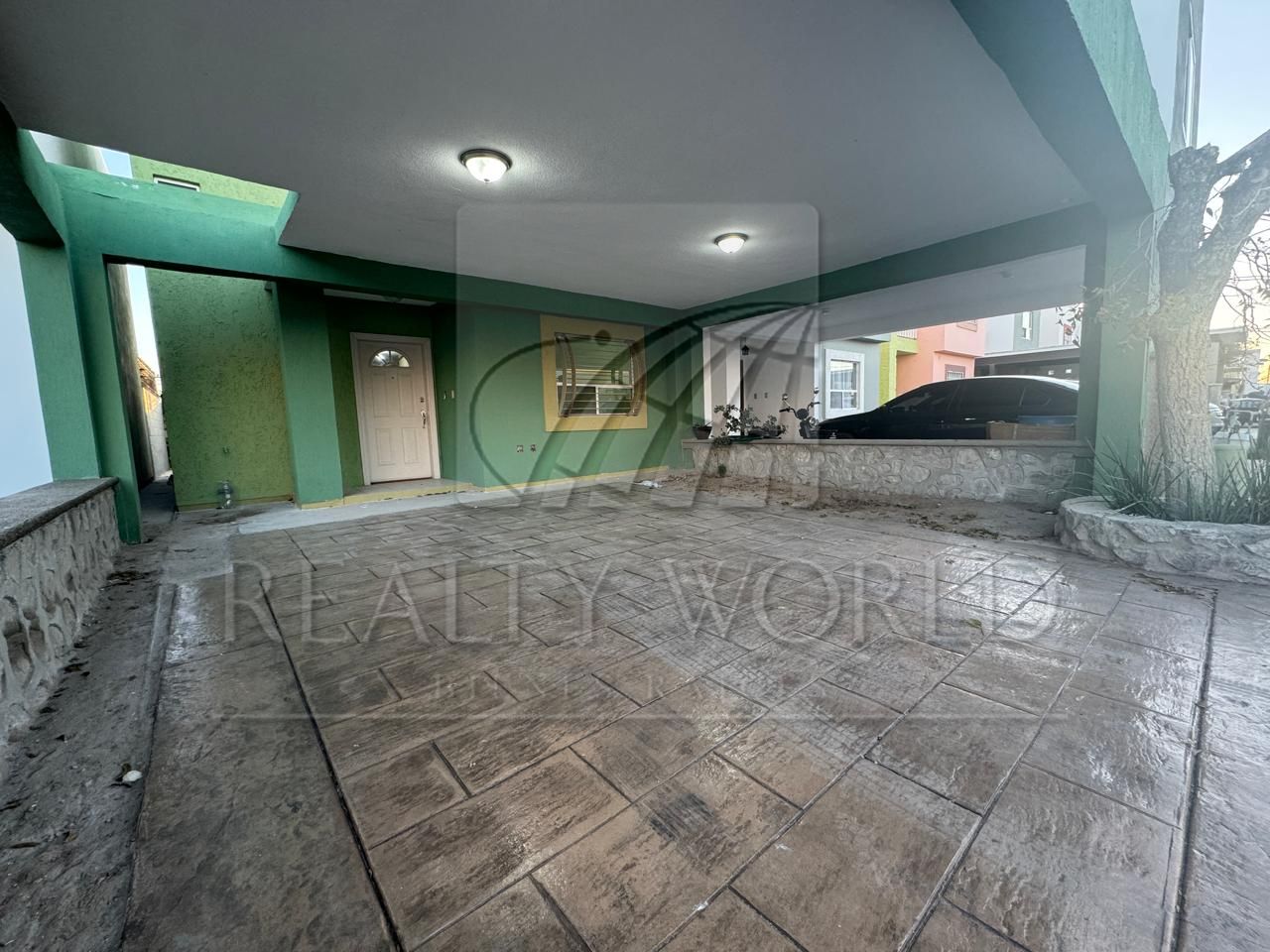 Casa en Renta en Hacienda de los Nogales